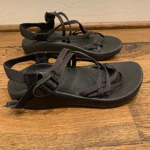 Black Chaco Women's Size 8 Sandal